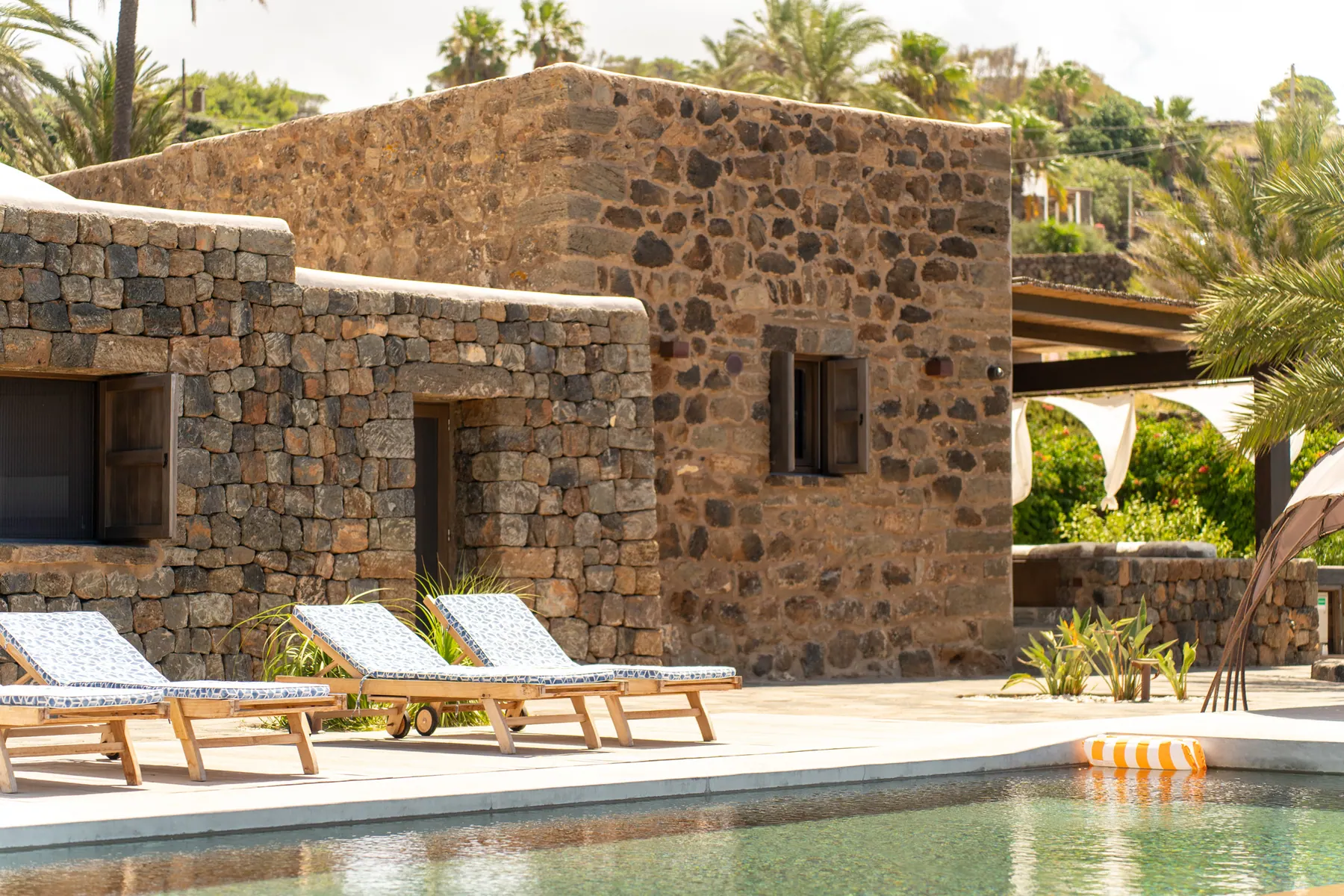 Vivere Pantelleria, Pantelleria